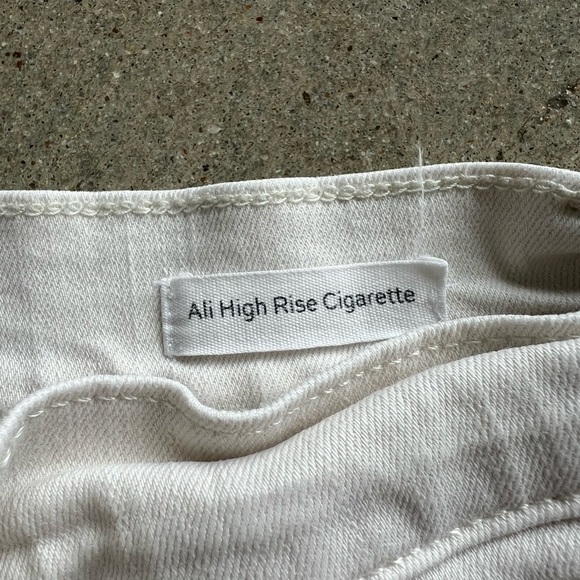 Frame size 26 women's off white jeans - Picture 6 of 10